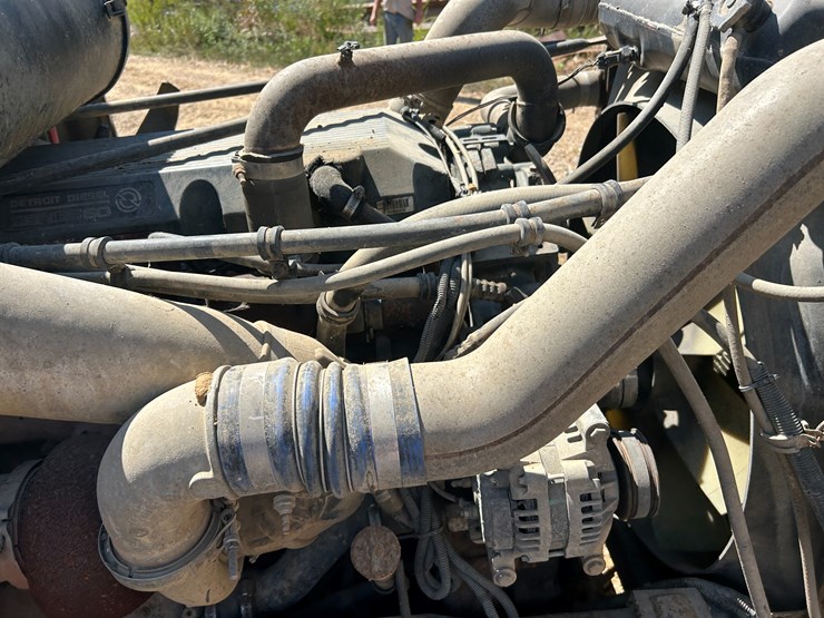 #22532-•-1996-freightliner-t/a-daycab-dump-truck-vin:1fuydzyb8tp876191-image-21