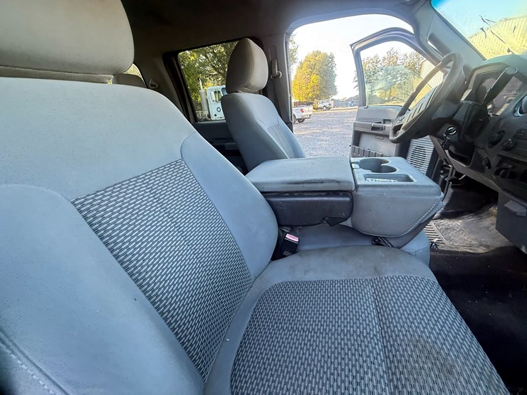 2011-ford-f250-image-45