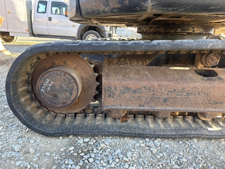 caterpillar-307-image-81