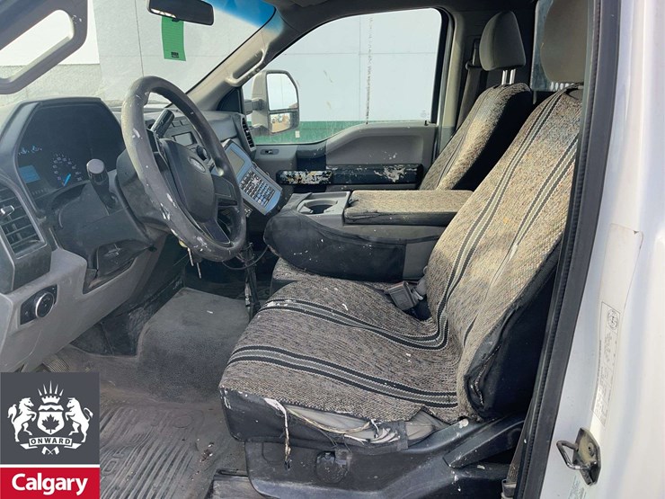 2018-ford-f350-image-11