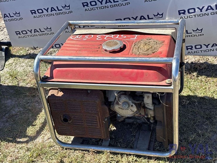 honda-em3500sx-portable-gasoline-generator-image-4