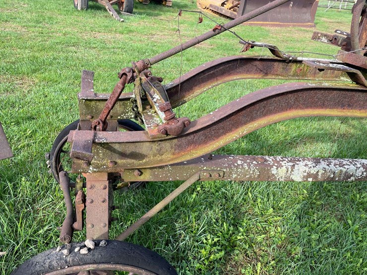 pull-type-grader-image-13