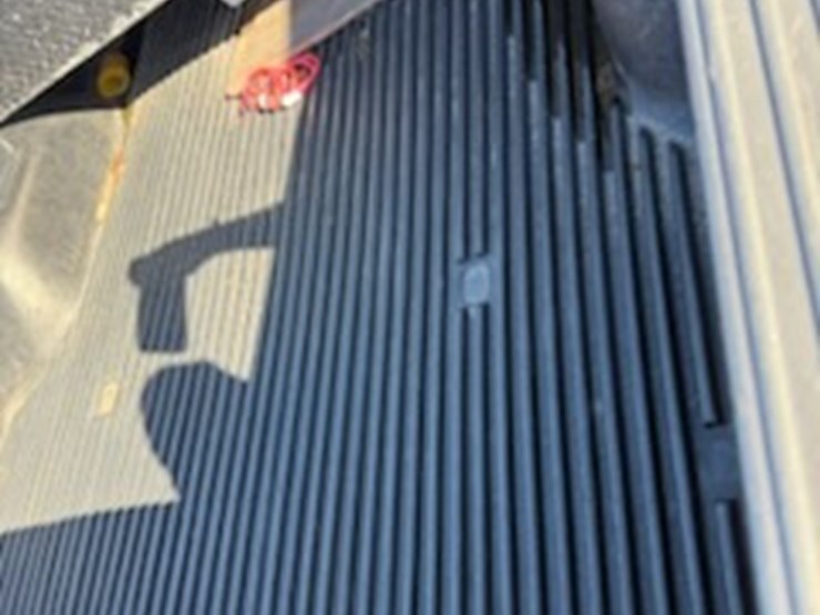 2004-f-350-super-duty-super-cab-truck-(jm652)-image-8