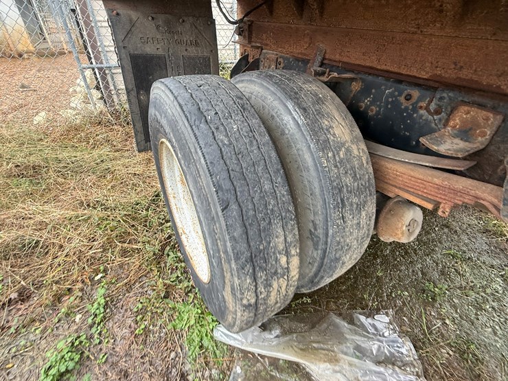 2002-caterpillar-3126-image-13