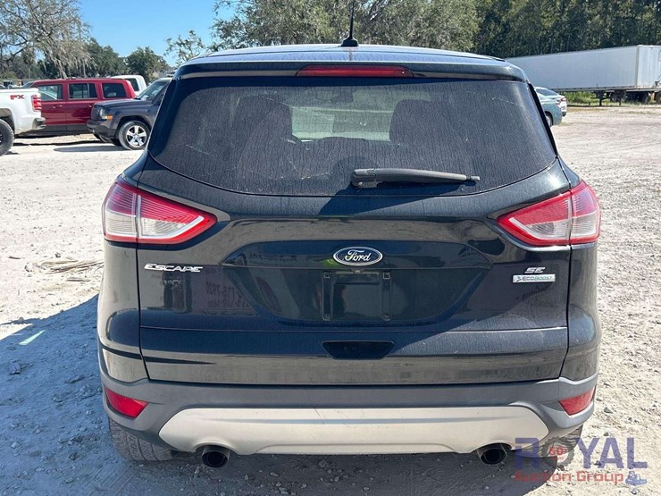 2015-ford-escape-se-image-30