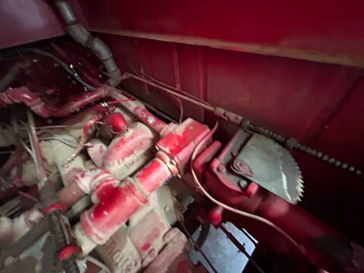 #22556-•-howe-load-star-1800-s/a-daycab-fire-truck-d0532ghb25589-image-27