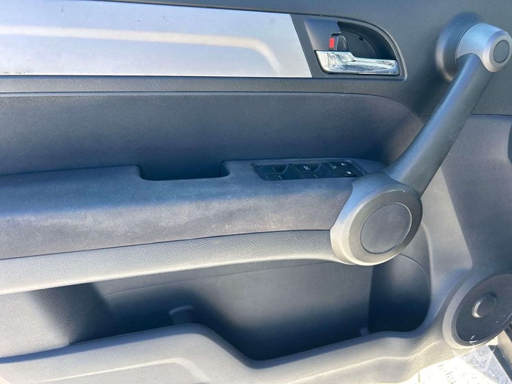 2010-honda-crv-image-11