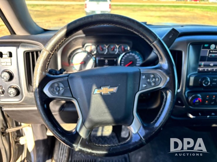 2015-chevrolet-silverado-image-73