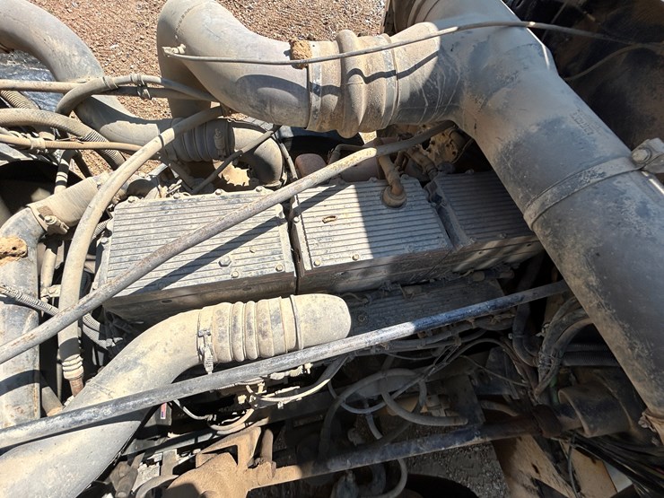 #22533-•-1994-freightliner-t/a-daycab-dump-truck-vin:-1fuyfdyb6rp462199-image-37