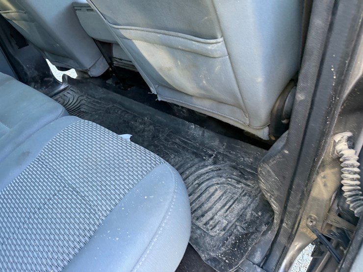 2011-ford-f250-image-36