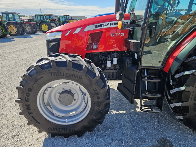 2020-massey-ferguson-6713-image-19