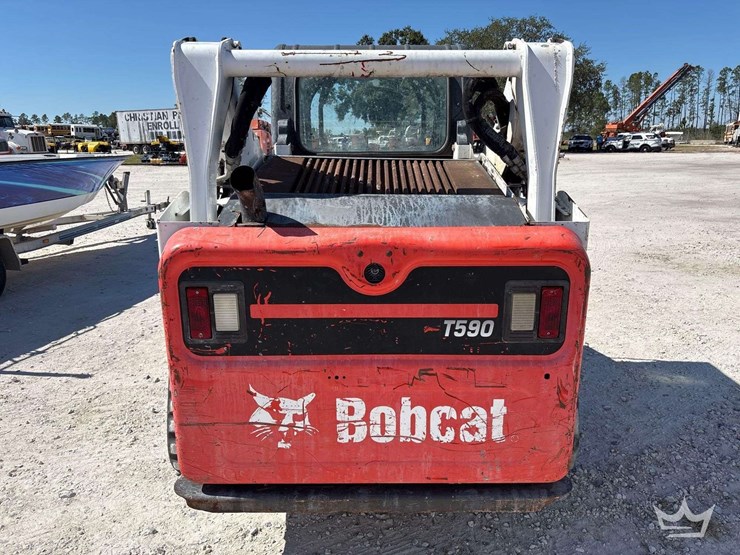 2018-bobcat-t590-image-39