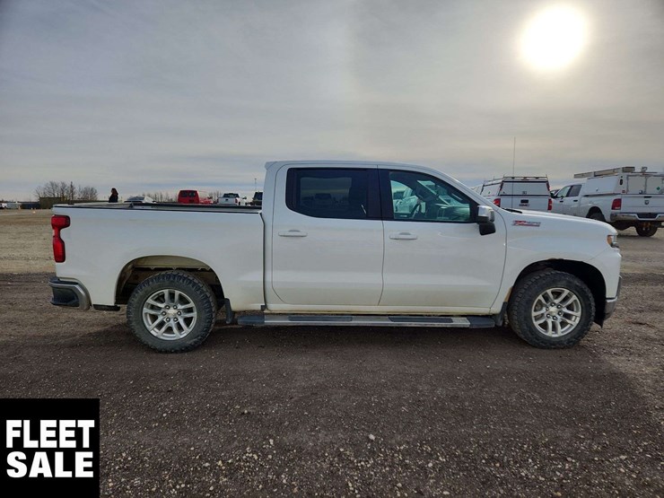 2020-chevrolet-silverado-1500-image-24