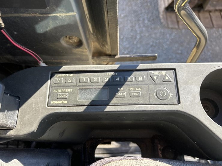 komatsu-pc360-lc-image-59