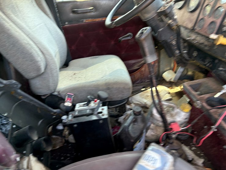 1995-international-9400-image-62