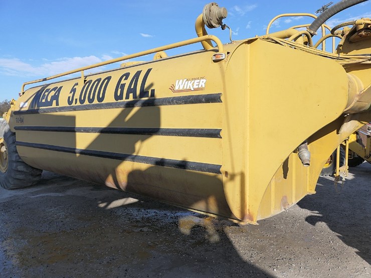 caterpillar-613b-image-17