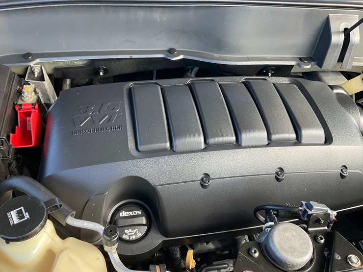 2015-gmc-acadia-image-7