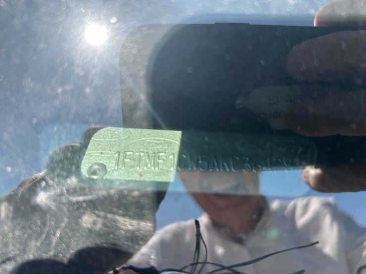 2010-ford-f150-image-39