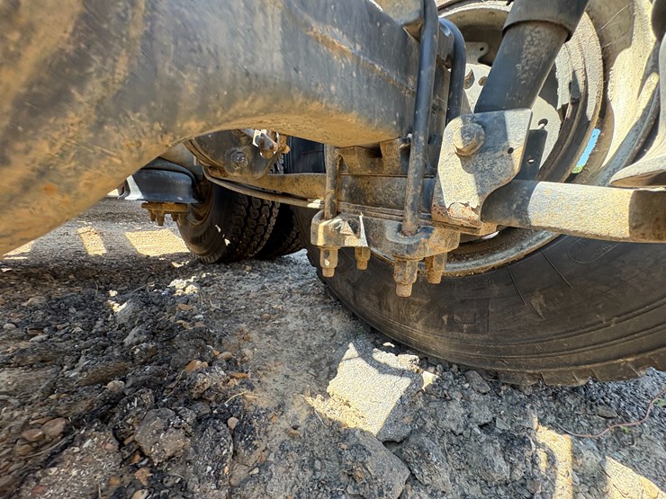 #22534-•-2014-freightliner-prostar-lf-687-t/a-daycab-truck-tractor-vin:-1hsdjsnr4eh099715-image-27