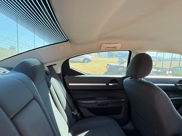 #22545-•-2010-dodge-charger-sxt-sedan-vin:-2b3ca3cvxah217072-image-19