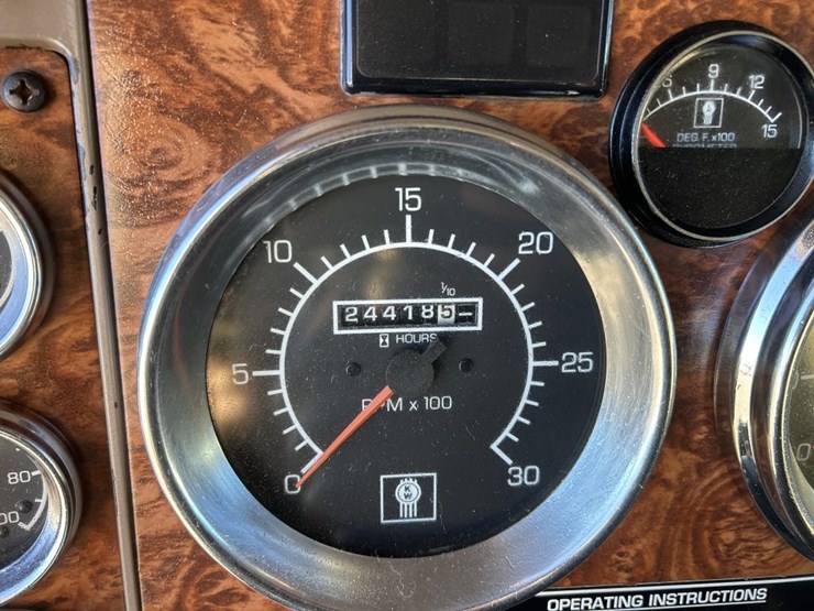 kenworth-t800-image-74