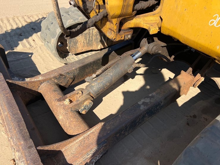 2012-caterpillar-303.5d-cr-image-14