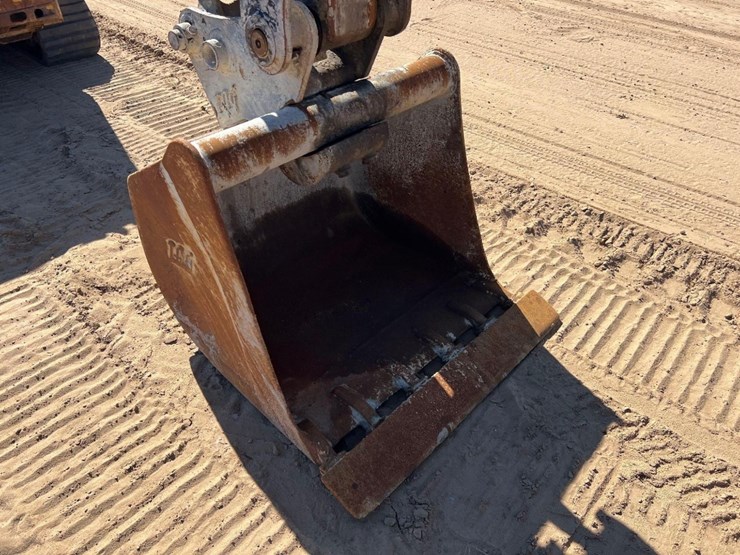 takeuchi-tb285-image-19