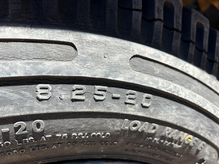 international-700-image-6