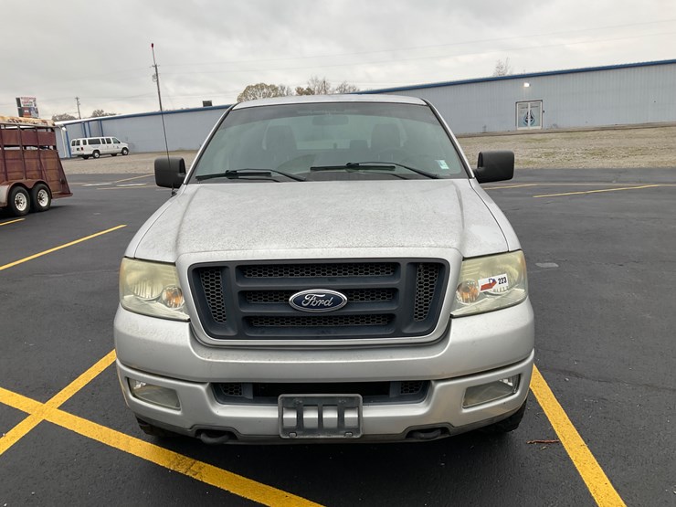 2004-ford-f150-image-2