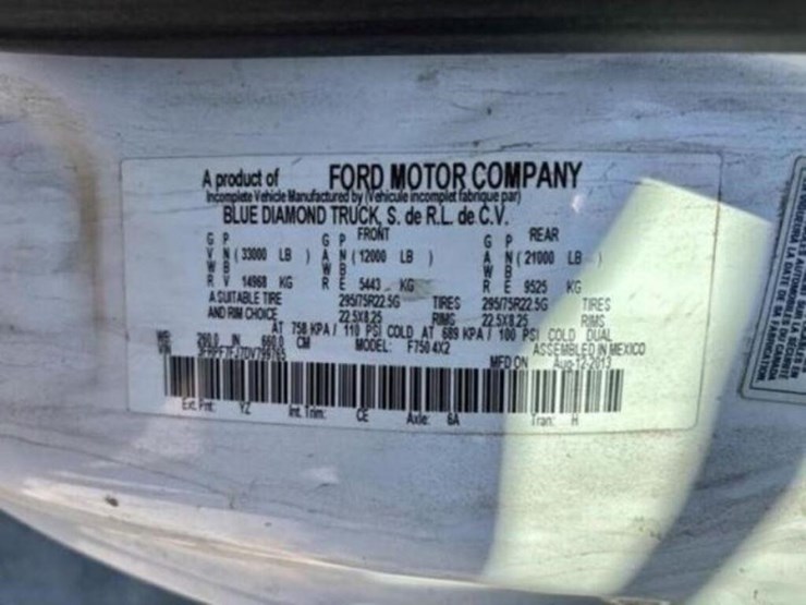 2013-ford-f750-xl-image-67