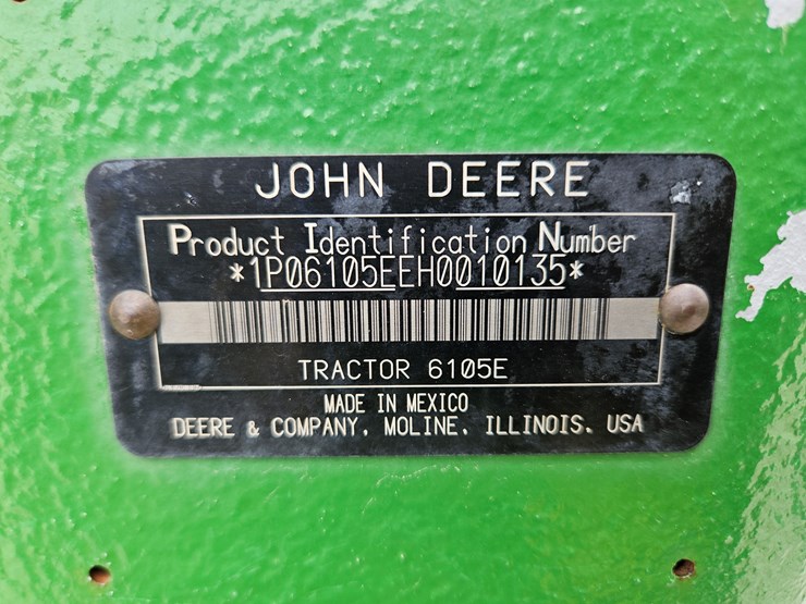 2017-john-deere-6105e-image-22