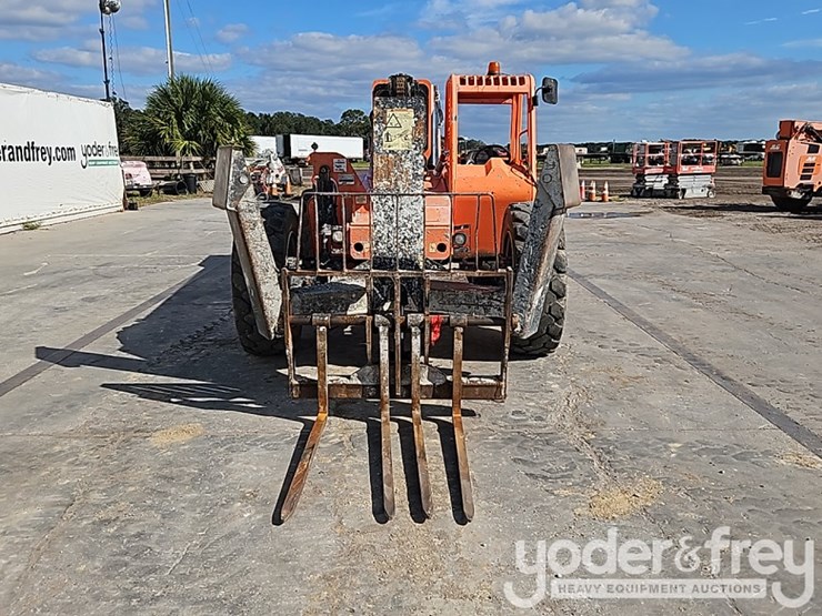 2018-sky-trak-10054-image-14