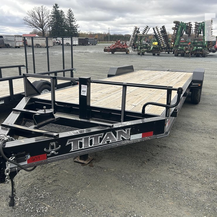 2022 TITAN TRAILER