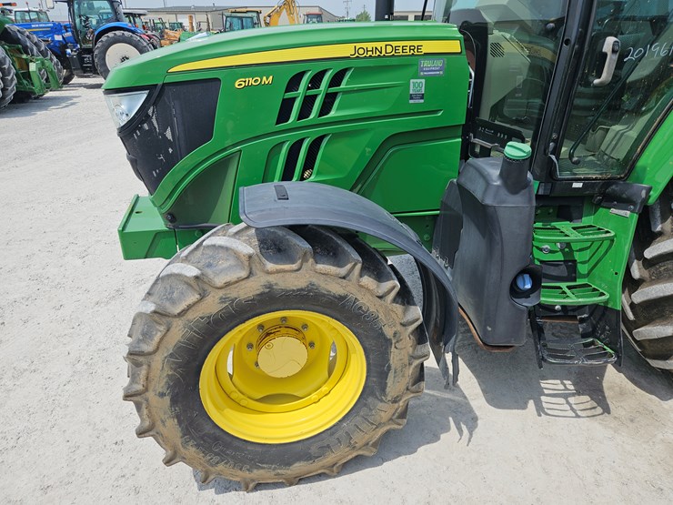 2018-john-deere-6110m-image-4