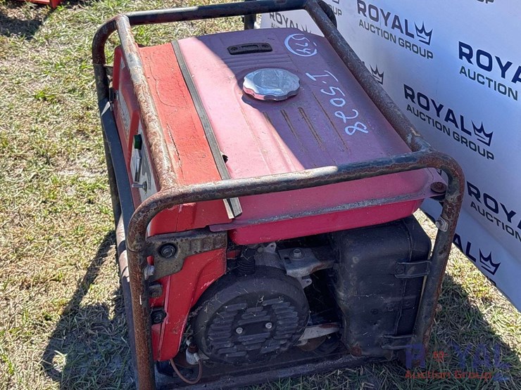 honda-em3500s-portable-gasoline-generator-image-3