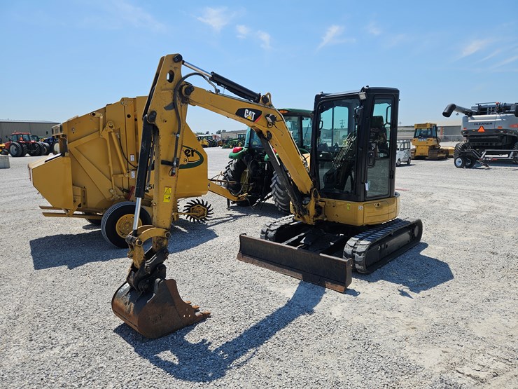 2020-caterpillar-303.5-image-26