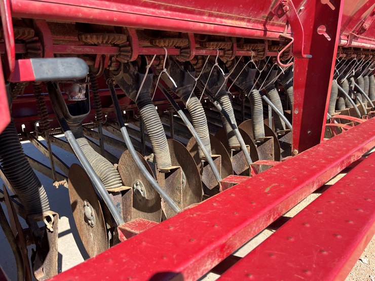 case-ih-5100-image-11