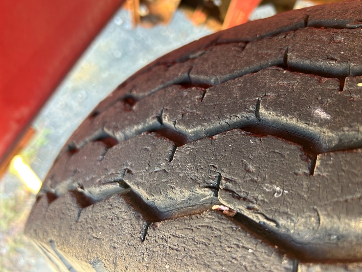 #22559-•-inop-1971-international-harvester-1800-s/a-daycab-fire-truck-vin:-416080g411147-image-6