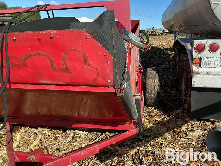 phil’s-pumping-liquid-manure-transfer-dump-station-image-15