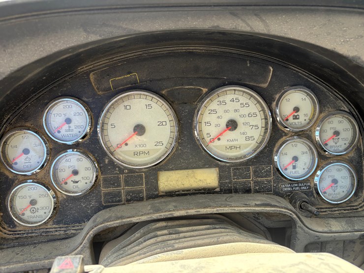 #22534-•-2014-freightliner-prostar-lf-687-t/a-daycab-truck-tractor-vin:-1hsdjsnr4eh099715-image-73