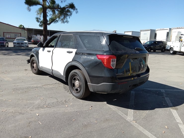 ford-explorer-image-3