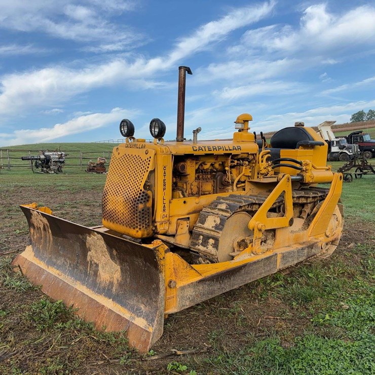1955 CATERPILLAR D4