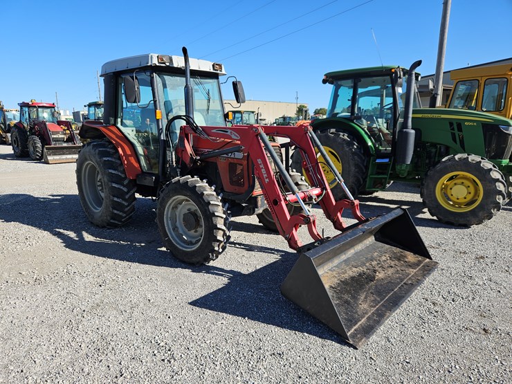 massey-ferguson-471-image-25