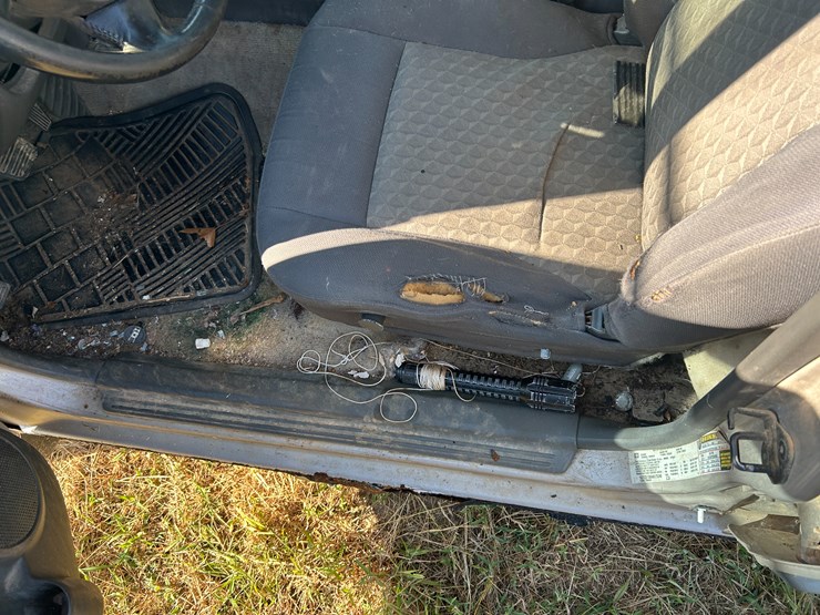 2004-gmc-canyon-image-43