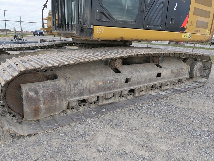 2015-caterpillar-329fl-image-18