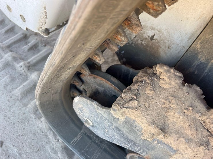 2024-bobcat-mt100-image-12