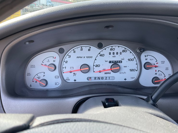 2001-ford-explorer-sport-trac-image-15