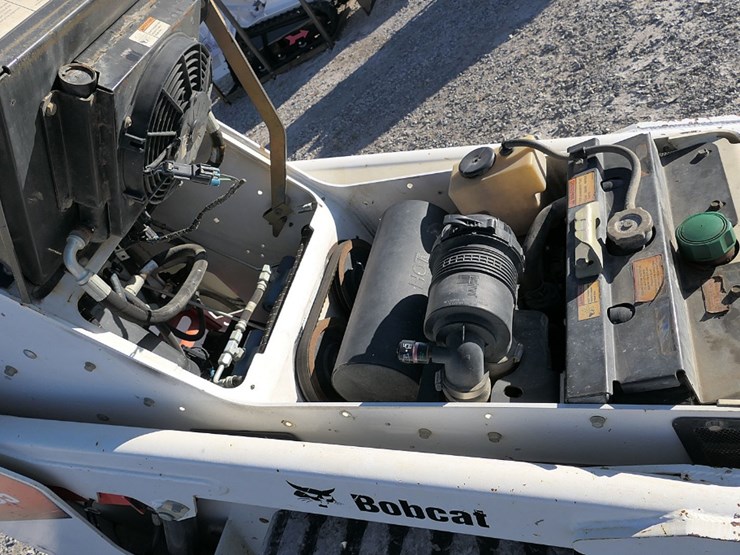 bobcat-mt85-image-12