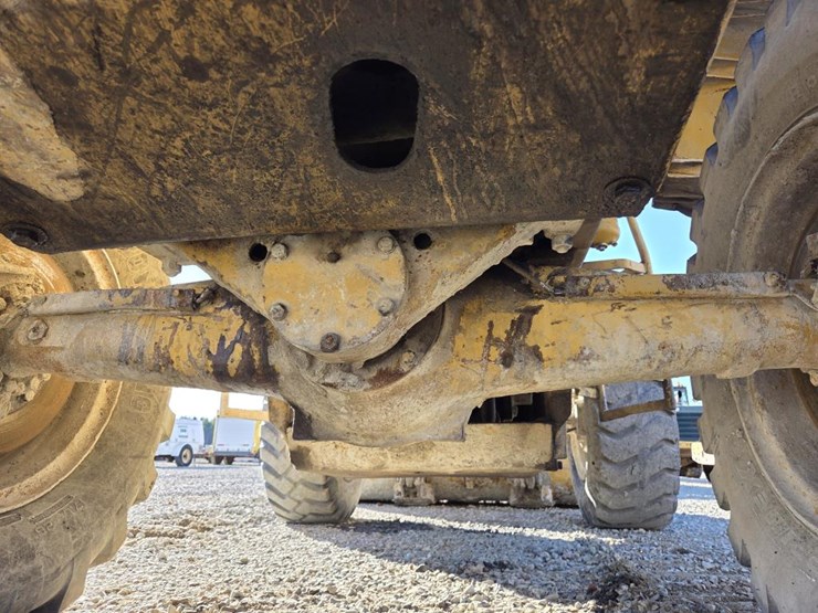 1980-caterpillar-930-image-36