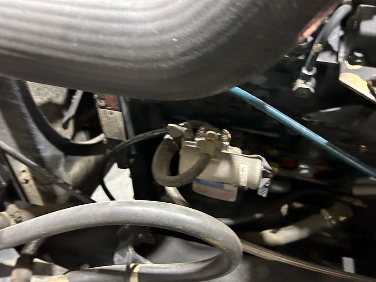 1993-freightliner-fl80-image-29